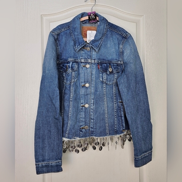 UO Urban Renewal Remade Coin Trim Denim Jacket S/M *EACH ONE IS UNIQUE* - Picture 8 of 15